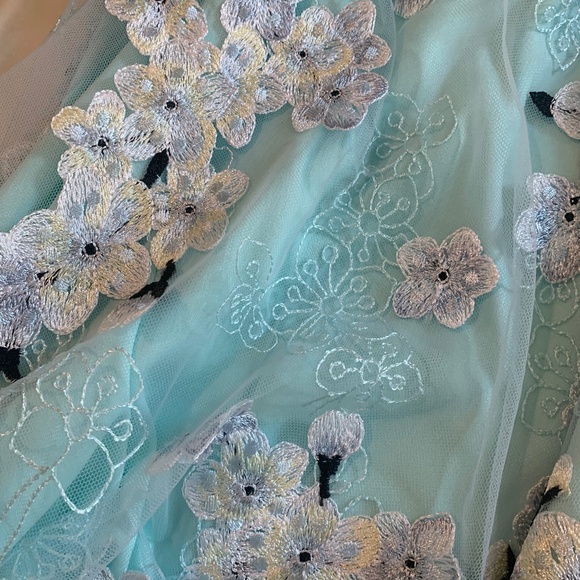 Calvin Klein Embroidered Dress - Picture 13 of 15